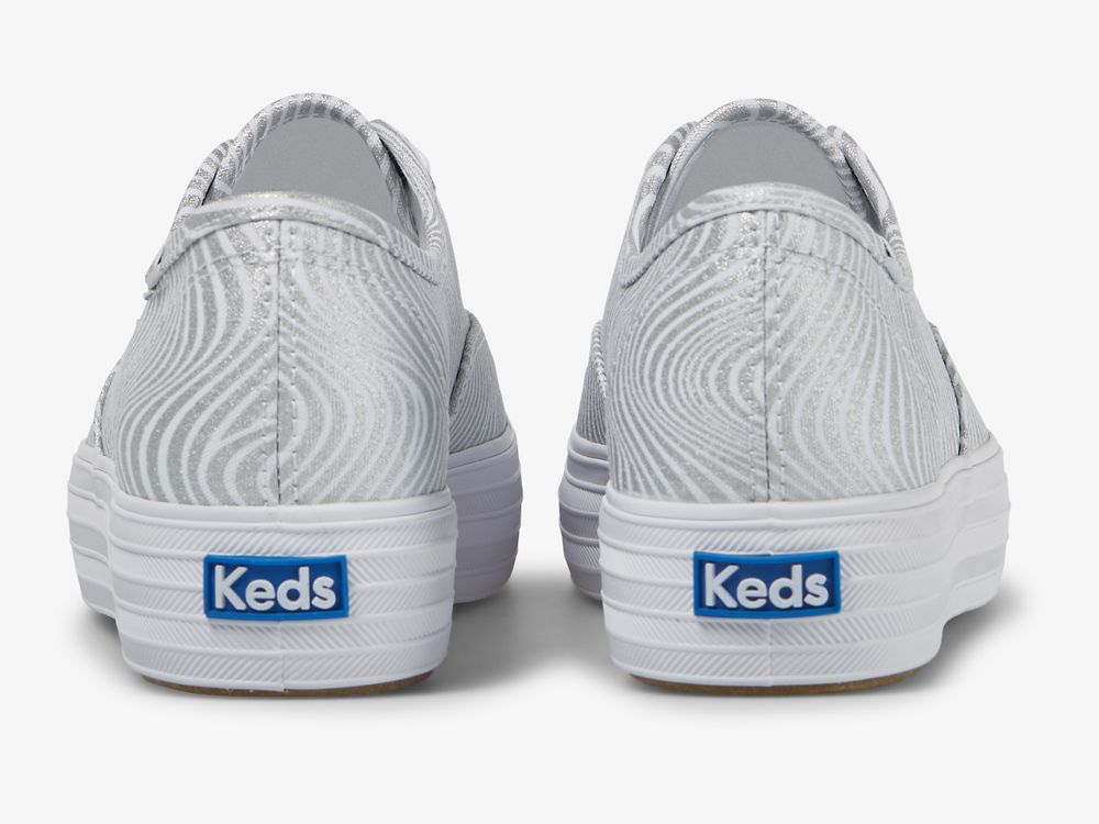 Flatforms Sneakers Keds Triple CVO Metallic γυναικεια ασπρα ασημι | GR-62347