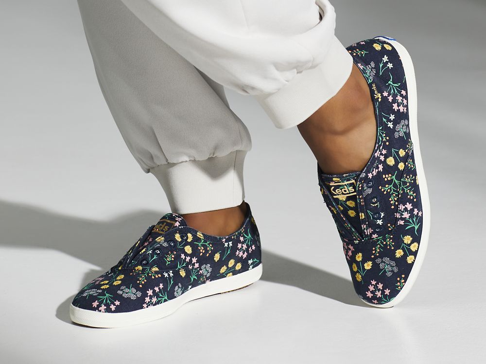 SlipOnSneakers Keds Rifle Paper Co. Chillax Petite Fleurs Printed γυναικεια σκουρο μπλε Πολύχρωμο | GR-56281